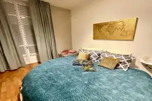Dante 76 Apartment, Asti
