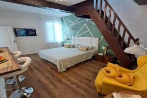 MOvida apartment, Via Gallucci,'s historic center, Modena