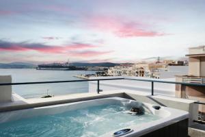 KALLINO Island Suites, Ermoupoli