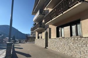 Spazioso Appartamento in Via Valtellina Apartments, Aprica