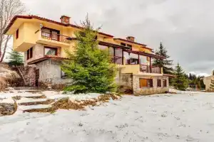 Kompleks Raykovski Livadi Hotel, Pamporovo