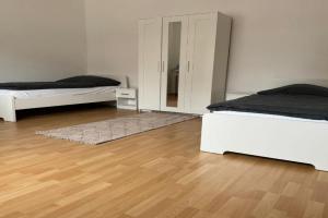Zimmervermietung mit gemeinschafts Bad und Küche Apartments, Kiel