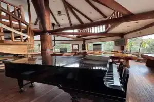 スピークイージー Apartments, Higashiizu