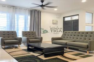 4Bedroom 3 Bath 2 Storey Spacious Private Home, Kuantan