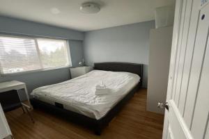 Brentwood Home Guest house, Burnaby