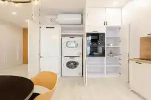 4-196 in RC Yaroslaviv Grad, Bulvarno-Kudriavska 17,Petrovdom Apatrments Apartments, Kiev