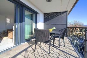 Apartment with Pool in Kornic-Insel Krk 55190, Cornicchia
