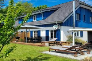 Family Home Near Beach In On Rügen Guest house, Stralsund