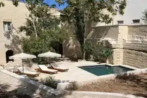 CAVA Urban Relais & Pool Hotel, Lecce