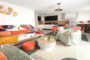 Le Roses- Spacieux T3 cosy proche gare de Apartments, Lisieux