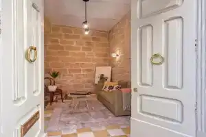 New 1 bedroom townhouse steps away from waterfront, Valetta