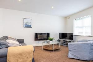 Central 1BR Home Near St Patricks Cathedral & Temple Bar Apartments, Dublin