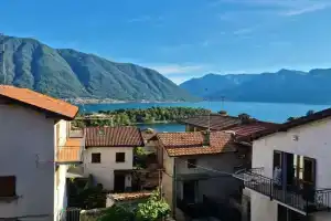 Casa Marlene quadrilocale con vista Isola Comacina, Ossuccio