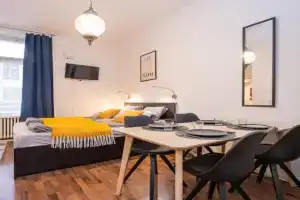 Cozy Downtown Apartment Fredrikinkatu Wi-Fi, Helsinki