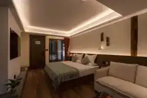 花筑奢良栖阁客栈 Hotel, Lijiang