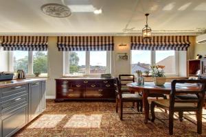 German18-3B Luxury apartment, Vilnius