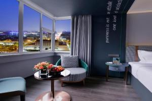 R ROYALSS HOTeL美豪R酒店, Xi'an