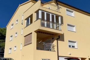 Apartments by the sea - 25428, Rogoznica