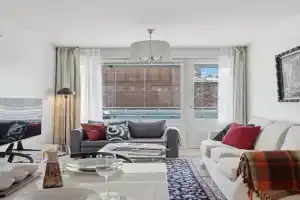 Home Spa | Balcony | EV Parking | 200m Tram | 3BR Apartments, Helsinki