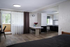 One-room studio apartment on Shevchenko Avenue 27, Odessa