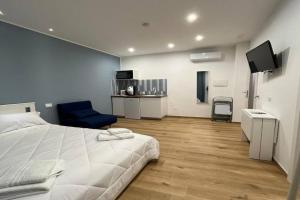 The Family Rooms, Rione alto, Zona ospedaliera, Naples