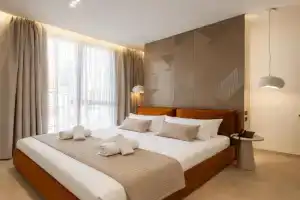TRÍA Signature Suites by PS, Durres