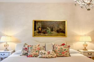 Palazzo Tiolo Apartments, Verona