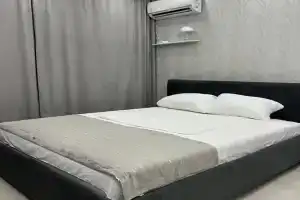 Uyutnaya v tsentre levogo berega Apartments, Astana