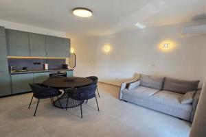 Apartmani didovi dvori, Vir