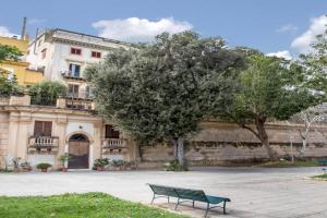 Palazzo Trinacria Apartments, Palermo