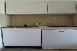 Apartments Jozo Ba ka Voda - Studio Apartment with Balcony NO 2, Baska Voda