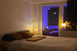 Very cozy bedroom, with balcony in calm great area, Munchen