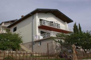 Apartments by the sea Podaca, Makarska - 2620, Gradac