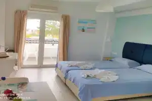 Kostas Apartments, Stalis