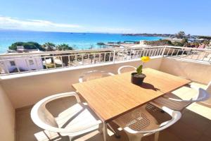 HOLIDAY APART 50 meters to BEACH, Sea view apartments, Didim