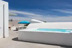 Ayoba Santorini Apartments, Imerovigli