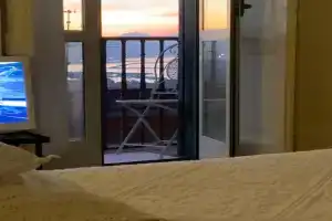 Interno 12 (140 mq) Apartments, Naples