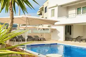 Apartments Fat e Jet - Pool & Breakfast, Ulcinj