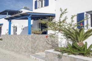 Heliovasilema Studios, Apollonia