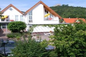 Weingut & Ferienwohnungen Müller-Kern Apartments, Neustadt an der Weinstrasse