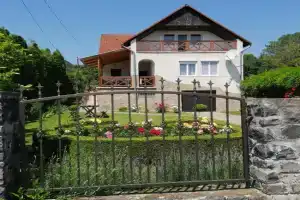 Kámán Nyaraló Apartments, Badacsonytomaj