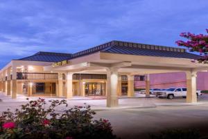 Quality Inn at Highlands, Arlington