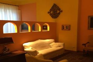 Casa Dondini, Bologna