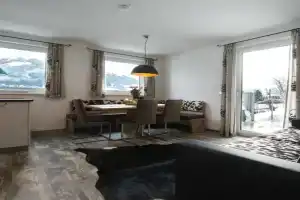 Appartement Christine - SUMMERCARD INCLUDED Apartments, Zell am See