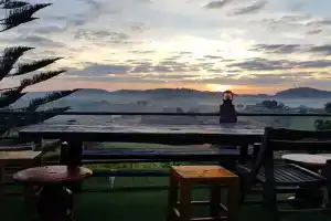 บ้านไม้สายหมอกเขาค้อ โฮมสเตย์ Bann Mai Sai Mhog Homestay, Khao Kho