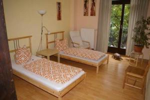 3R-Fewo-bis-8-Personen-zentral-T8 Apartments, Dresden