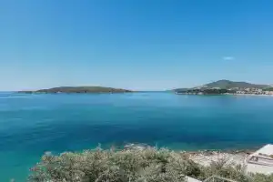 Apartment near Ponta Nova of Rafailovici, Przno