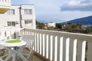 Apartment Begonia of, Kumbor