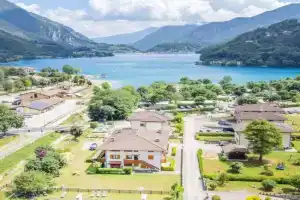 CROSINA HOLIDAY - Casa Lucia, Pieve di Ledro