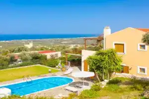 Villa Garifallia, Adelianos Kampos